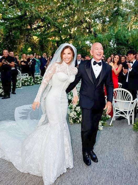 61ನೇ ವಯಸ್ಸಿನಲ್ಲಿ ಎರಡನೇ ಮದುವೆಯಾದ ಜೆಫ್ ಬಿಜೋಸ್: ಮದುವೆಗೆ ₹480 ಕೋಟಿ ಖರ್ಚು!