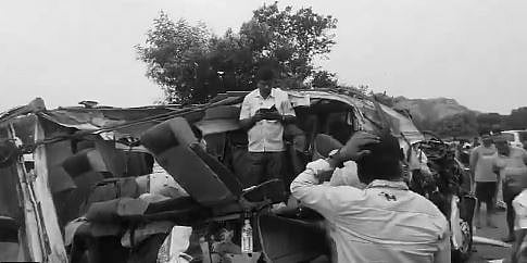 ಆಂಧ್ರದಲ್ಲಿ ಅಪಘಾತ: ಕರ್ನಾಟಕದ ಬಾಗೇಪಲ್ಲಿಯ ಮೂವರ ಸಾವು, 6 ಜನರ ಸ್ಥಿತಿ ಗಂಭೀರ