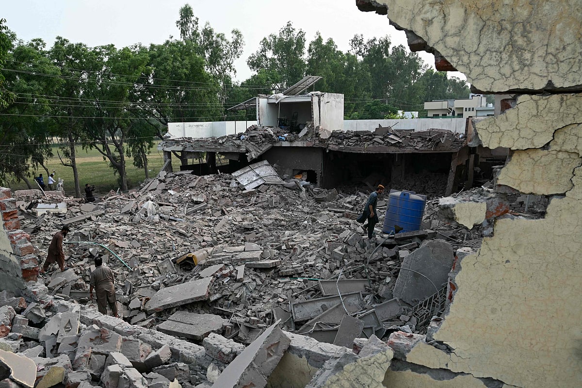 ಕ್ಷಿಪಣಿ ಅವಶೇಷ ಬಿದ್ದು ಗಾಯಗೊಂಡಿದ್ದ ವ್ಯಕ್ತಿ ಸಾವು