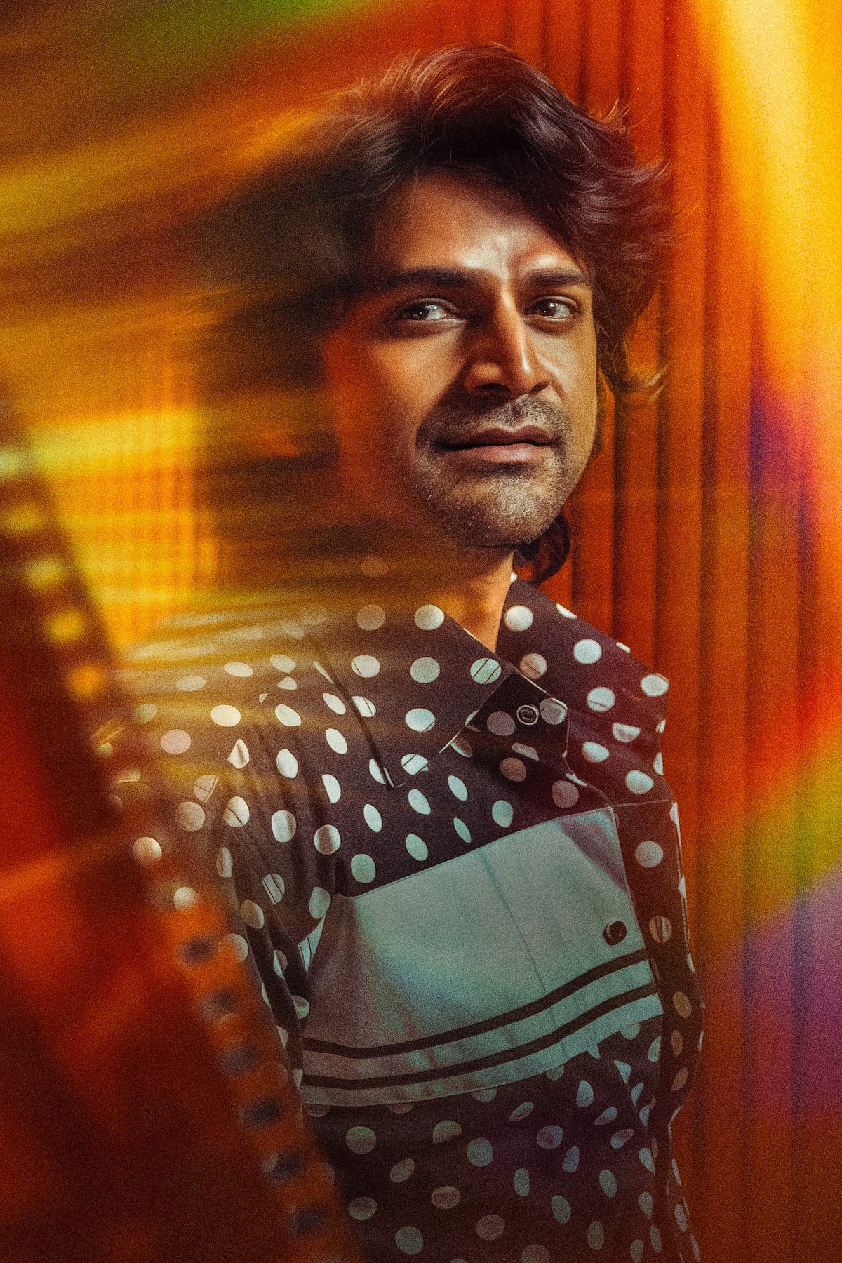 ರೆಟ್ರೋ ಲುಕ್‌ನಲ್ಲಿ ‘ಡಾಲಿ’ ಮಿಂಚು 