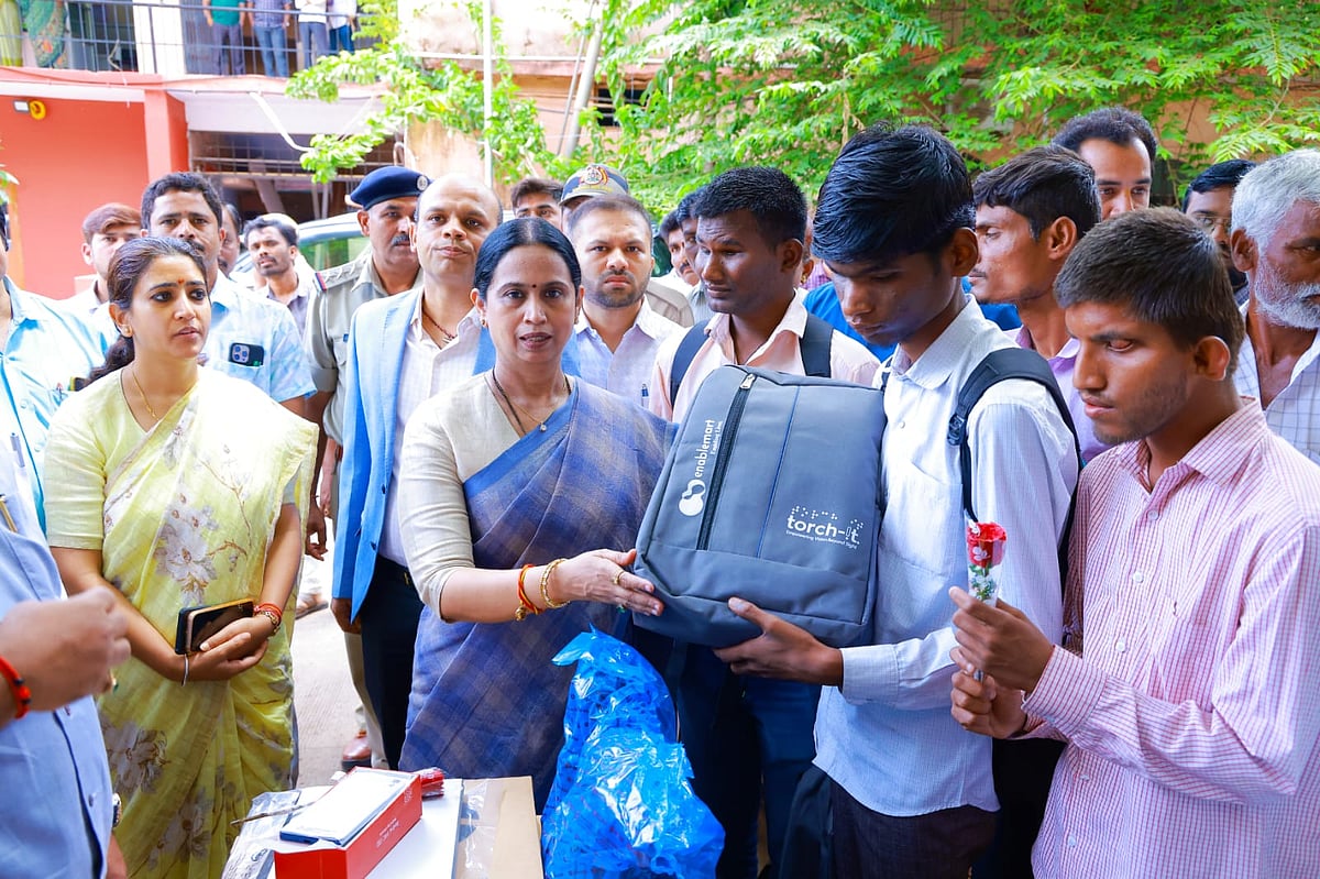 ಗೃಹಲಕ್ಷ್ಮಿ ಸಂಘ ರಚಿಸಿ, ಸ್ತ್ರೀಯರಿಗೆ ಆರ್ಥಿಕ ಬಲ: ಸಚಿವೆ ಲಕ್ಷ್ಮೀ ಹೆಬ್ಬಾಳಕರ