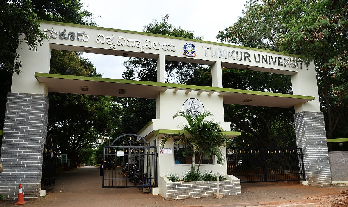 ಸಾರಿಗೆ ನೌಕರರ ಮುಷ್ಕರ: ತುಮಕೂರು ವಿಶ್ವವಿದ್ಯಾಲಯದ ಪರೀಕ್ಷೆ ಮುಂದೂಡಿಕೆ