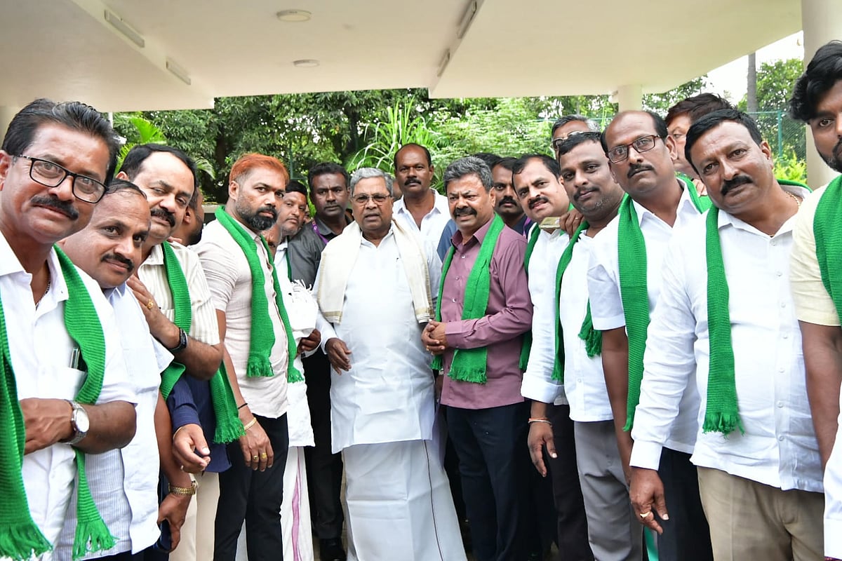 ಭದ್ರಾ ಜಲಾಶಯದ ಬಲದಂಡೆ ನಾಲೆ: ರೇಣುಕಾಚಾರ್ಯ ನೇತೃತ್ವದ ನಿಯೋಗ ಸಿಎಂ ಭೇಟಿ