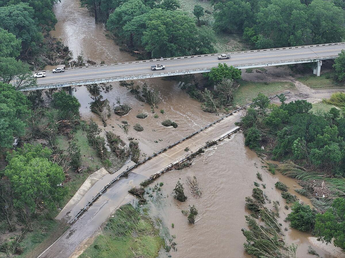 Texas Floods | ದಿಢೀರ್ ಪ್ರವಾಹ; ಸಾವಿನ ಸಂಖ್ಯೆ 50ಕ್ಕೆ ಏರಿಕೆ