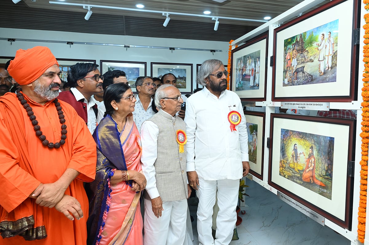 ಚರಿತ್ರೆಯಲ್ಲಿ ಚಿತ್ರ, ಸಂಕೇತಕ್ಕೆ ವಿಶೇಷ ಮಹತ್ವ: ನಿಜಗುಣ ಪ್ರಭು ಸ್ವಾಮೀಜಿ  