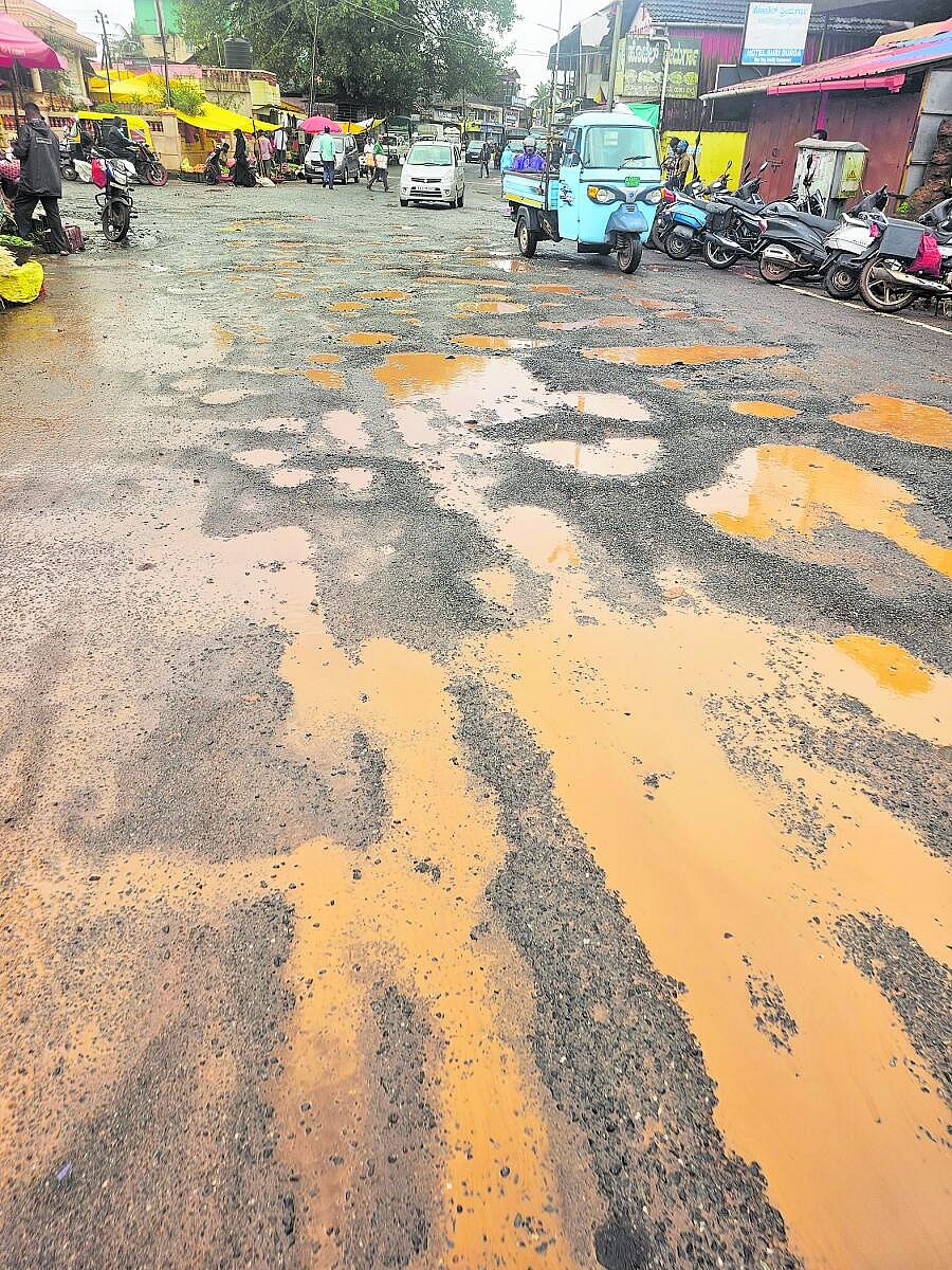 ಹಾವೇರಿ–ಶಿರಸಿ–ಕುಮಟಾ ರಾಷ್ಟ್ರೀಯ ಹೆದ್ದಾರಿ ಕಾಮಗಾರಿಗೆ ಗ್ರಹಣ: ಸವಾರರು ಹೈರಾಣ