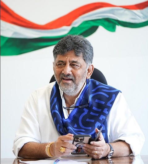 ಜಾಲಿವುಡ್ ಸ್ಟುಡಿಯೊಗೆ ಬೀಗ: ತಪ್ಪುಗಳನ್ನು ಸರಿಪಡಿಸಿಕೊಳ್ಳಲು ಅವಕಾಶ -ಡಿಕೆಶಿ