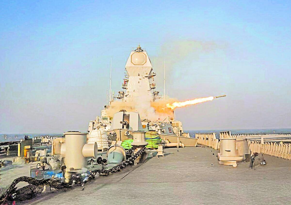 ಜಲಾಂತರ್ಗಾಮಿ: ವಿಸ್ತೃತ ಶ್ರೇಣಿ ರಾಕೆಟ್‌ ವ್ಯವಸ್ಥೆ ಪರೀಕ್ಷೆ ಯಶಸ್ವಿ