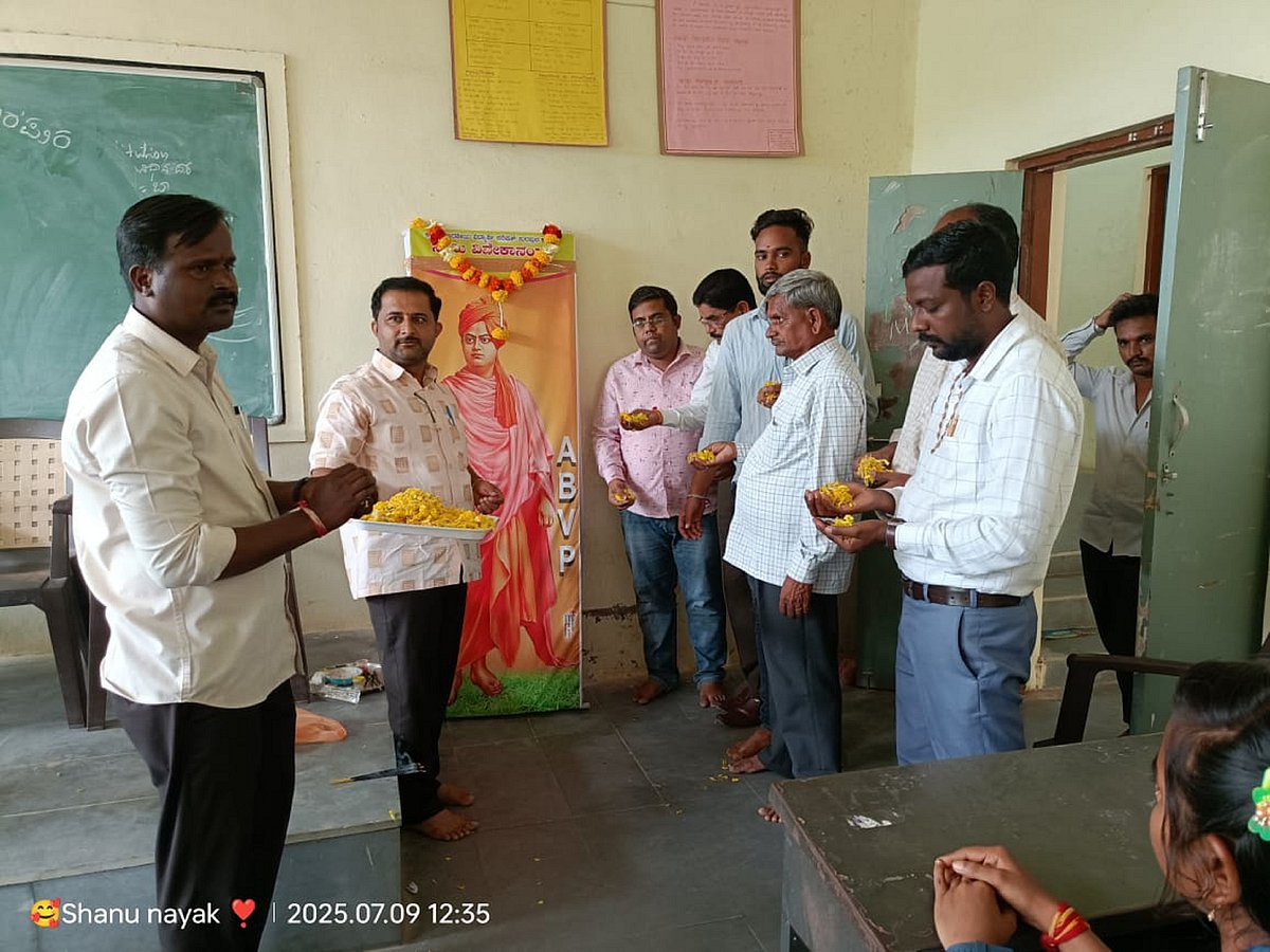 ಸುರಪುರ: ‘ದೇಶಾಭಿಮಾನ ಮೂಡಿಸುವಲ್ಲಿ ಎಬಿವಿಪಿ ಪಾತ್ರ ಅನನ್ಯ’