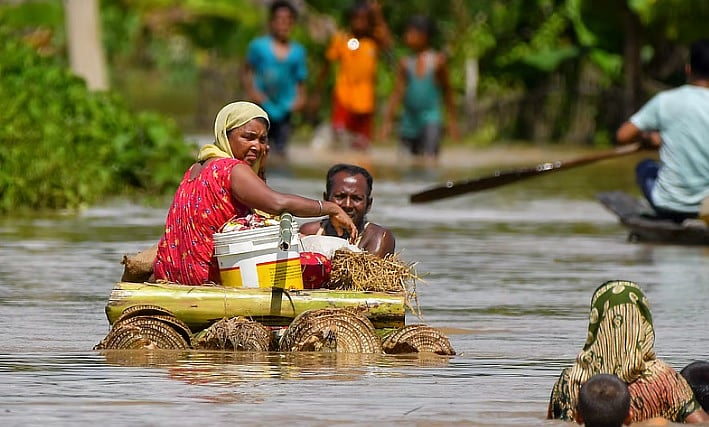 ಈಶಾನ್ಯ ರಾಜ್ಯಗಳಲ್ಲಿ ಮಳೆ, ಪ್ರವಾಹ |3,800ಕ್ಕೂ ಹೆಚ್ಚು ಜನರನ್ನು ರಕ್ಷಿಸಿದ ಸೇನೆ