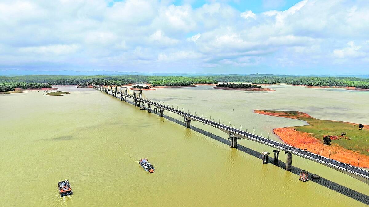 ಮೈಸೂರು ಮೂಲದ ವ್ಯಕ್ತಿ ಸಿಗಂದೂರು ಸೇತುವೆಯಿಂದ ಜಿಗಿದು ಆತ್ಮಹತ್ಯೆಗೆ ಯತ್ನ