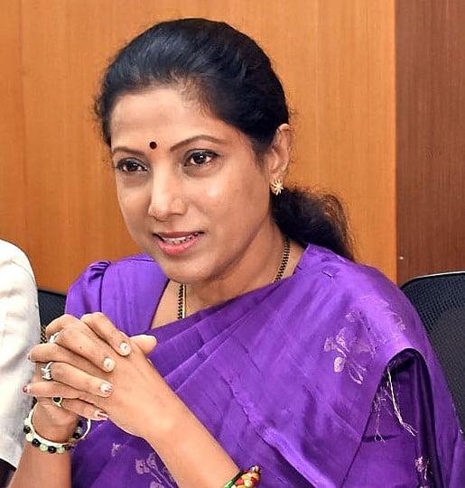 ಇಸ್ರೇಲ್–ಇರಾನ್ ವಾರ್: ದುಬೈನಲ್ಲಿ ಸಿಲುಕಿದ ಕಾಂಗ್ರೆಸ್ ನಾಯಕಿ ಪುಷ್ಪಾ ಅಮರನಾಥ್‌