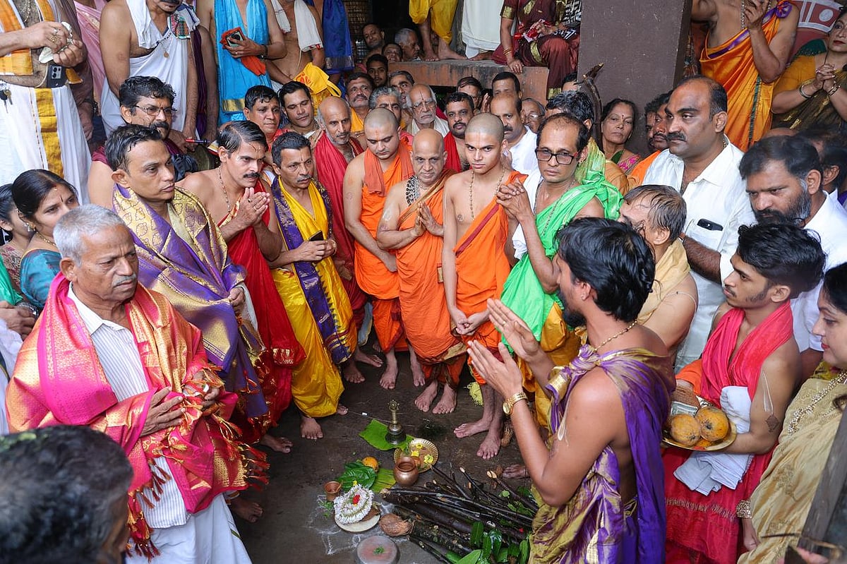 ಶಿರೂರು ಪರ್ಯಾಯ ಪೂರ್ವ ಕಟ್ಟಿಗೆ ಮುಹೂರ್ತ