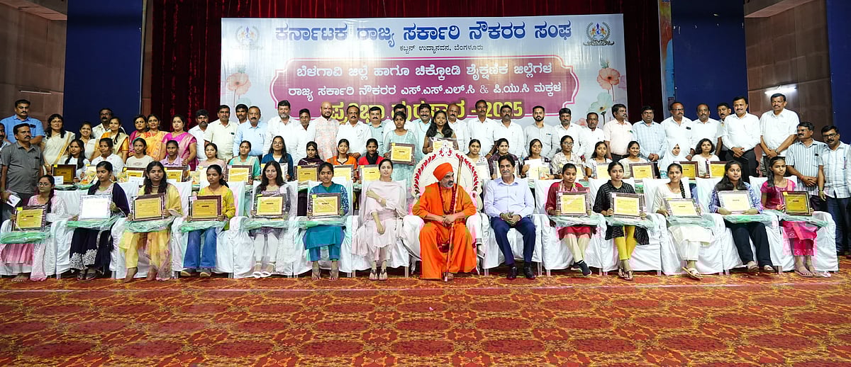 ‘ಸರ್ಕಾರಿ ನೌಕರರಿಗೆ ಒಪಿಎಸ್‌ ಜಾರಿಗೆ ಪ್ರಯತ್ನ’