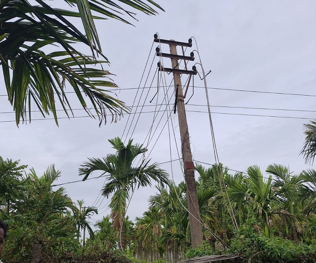 ವಿಜಯನಗರ: ವಿದ್ಯುತ್ ತಂತಿ ಸ್ಪರ್ಶಿಸಿ ತಂದೆ, ಮಗ ಸಾವು