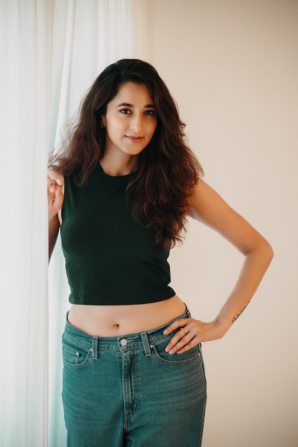 ವಿಜಯ ರಾಘವೇಂದ್ರ ನಟನೆಯ ‘ಮಹಾನ್‌’ ಸಿನಿಮಾದಲ್ಲಿ ರಾಧಿಕಾ ನಾರಾಯಣ್‌  