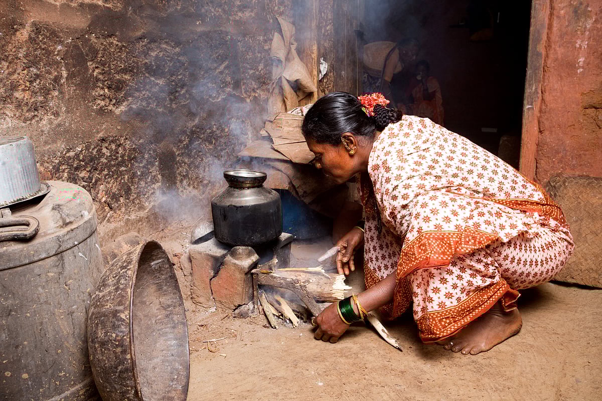 ಆಳ-ಅಗಲ| ಮನೆ ಮಾಲಿನ್ಯ ಮಹಿಳೆಗೆ ಆಪತ್ತು 