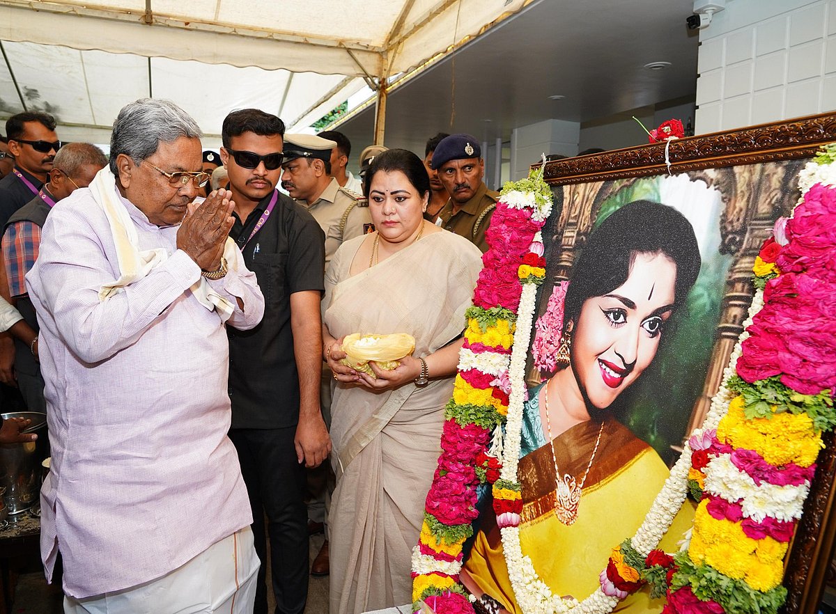 ರಸ್ತೆಗೆ ಸರೋಜಾದೇವಿ ಹೆಸರಿಡುವ ಬಗ್ಗೆ ಜಿಬಿಎ ಜೊತೆ ಚರ್ಚೆ: ಸಿಎಂ ಸಿದ್ದರಾಮಯ್ಯ