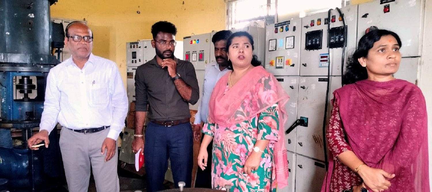 ಸೇಡಂ ತಾಲ್ಲೂಕು ಕಾಗಿಣಾ ನದಿಗೆ ಜಿಲ್ಲಾಧಿಕಾರಿ ಫೌಜಿಯಾ ತರನ್ನುಮ್ ಭೇಟಿ ನೀಡಿ ಅಲ್ಲಿನ ಜಾಕ್‌ವೆಲ್ ಪರಿಶೀಲಿಸಿದರು