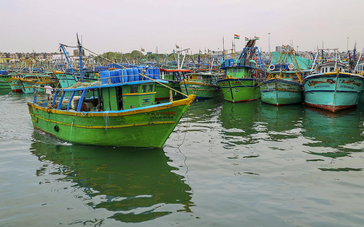 ಪಶ್ಚಿಮ ಬಂಗಾಳದ 34 ಮೀನುಗಾರರು ಬಾಂಗ್ಲಾ ವಶಕ್ಕೆ 