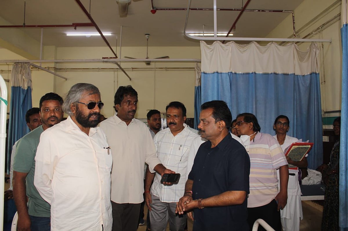 ಬ್ರಿಮ್ಸ್‌ನಲ್ಲಿ ವಿದ್ಯುತ್‌ ವ್ಯತ್ಯಯ: ತನಿಖೆಗೆ ಸಚಿವ ಈಶ್ವರ ಖಂಡ್ರೆ ಸೂಚನೆ