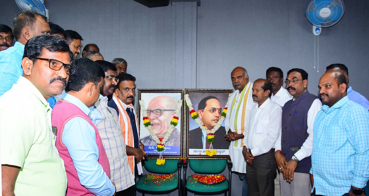 ಪತ್ರಿಕಾ ದಿನಾಚರಣೆ| ಧಾವಂತದಲ್ಲಿ ಸುಳ್ಳು ಸುದ್ದಿಗಳ ವೈಭವೀಕರಣ: ಪ್ರಭಾಕರ್‌ ವಿಷಾದ