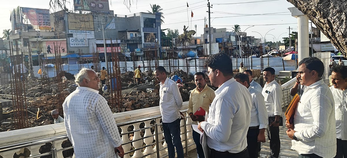 ಬಸವನಬಾಗೇವಾಡಿ: ಕೋಲ್ಡ್ ಸ್ಟೋರೇಜ್ ಕಾಮಗಾರಿ ಆರಂಭಿಸಲು ಶಿವಾನಂದ ಪಾಟೀಲ ನಿರ್ದೇಶನ