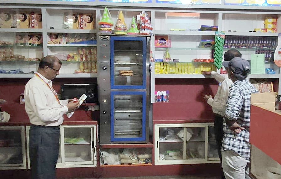 ನಾಗಮಂಗಲ: ಕೇಕ್ ತಿಂದು ಮಗು ಅಸ್ವಸ್ಥ