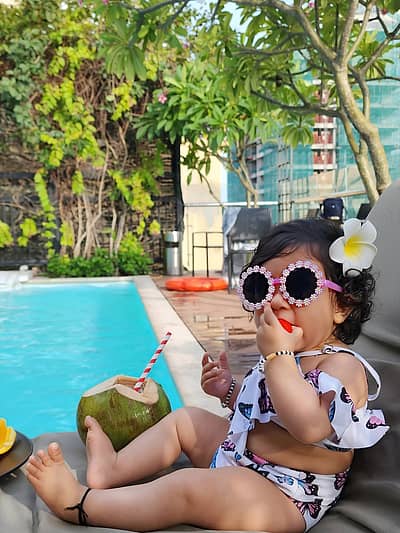 ಕಳೆದ ಮೇನಲ್ಲಿ ಅದ್ಧೂರಿಯಾಗಿ ಮಗಳ ನಾಮಕರಣ ಶಾಸ್ತ್ರ ಮಾಡಿದ್ದ ಹರ್ಷಿಕಾ ಹಾಗೂ ಭುವನ್‌ ತ್ರಿದೇವಿ ಪೊನ್ನಕ್ಕ ಎಂದು ಹೆಸರಿಟ್ಟಿದ್ದರು