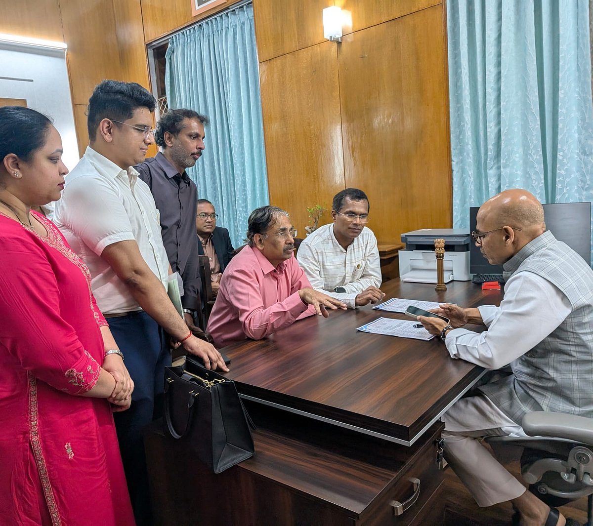 ಬೆಂಗಳೂರು: ನಕಲಿ ವೈದ್ಯರ ವಿರುದ್ಧ ಕ್ರಮಕ್ಕೆ ಚರ್ಮರೋಗ ತಜ್ಞರ ಆಗ್ರಹ