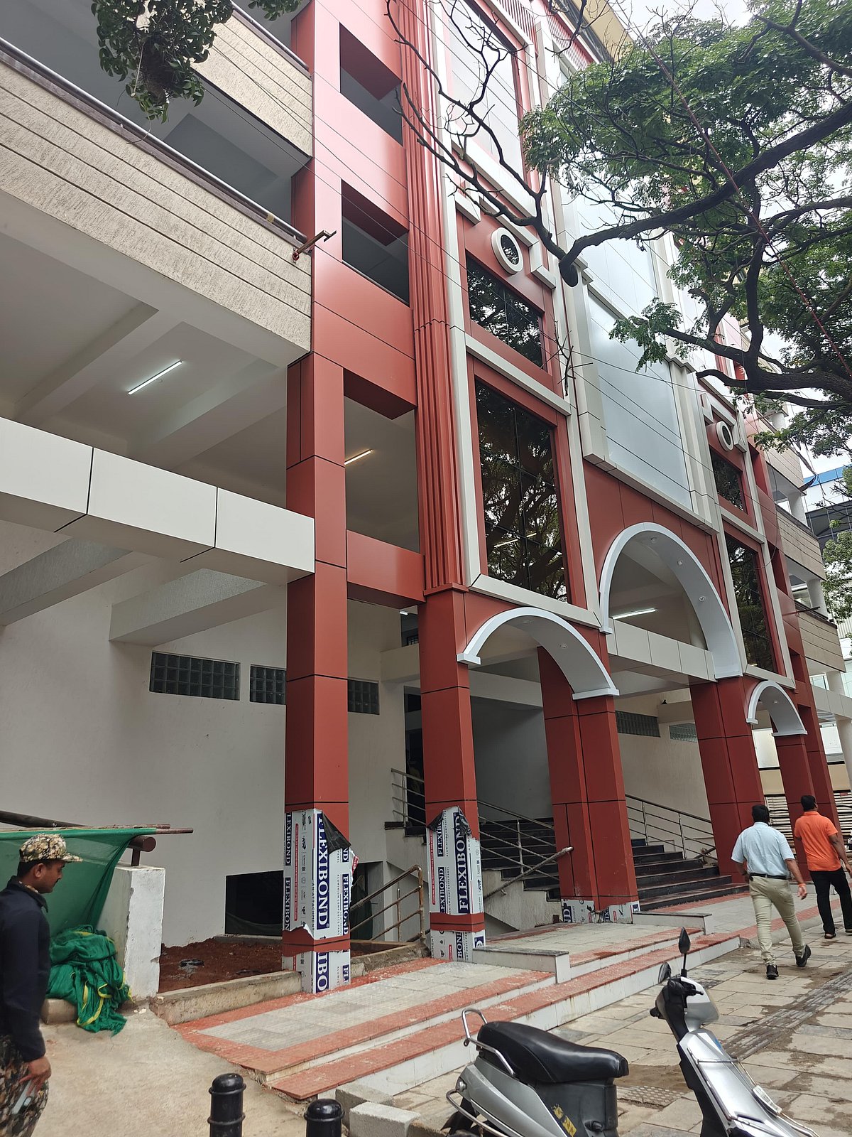 ಬೆಂಗಳೂರು | ನೆಲ ಅಂತಸ್ತು ‘ಸ್ಟಿಲ್ಟ್‌ ಫ್ಲೋರ್’: ಪಾರ್ಕಿಂಗ್‌ಗೆ ಮೀಸಲು