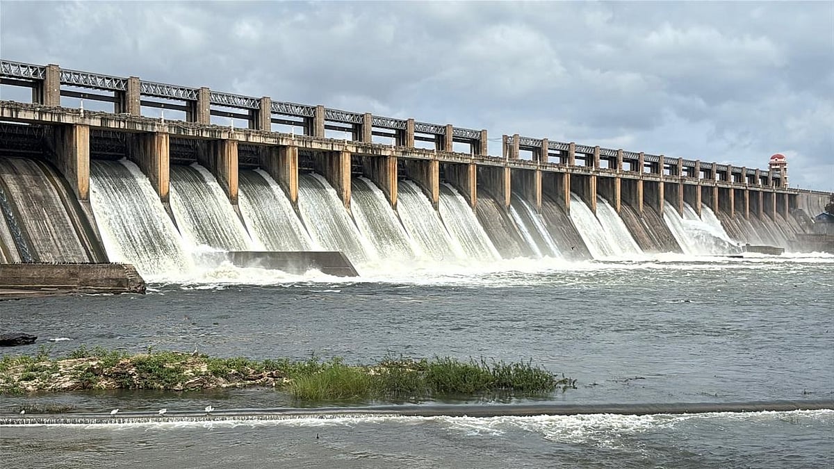 ತುಂಗಭದ್ರಾ ಒಳಹರಿವಿನಲ್ಲಿ ಹೆಚ್ಚಳ: ನದಿಗೆ ದೊಡ್ಡ ಪ್ರಮಾಣದಲ್ಲಿ ನೀರು–ಎಚ್ಚರಿಕೆ