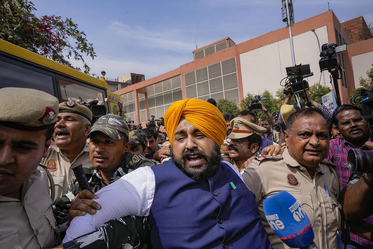 ಸಿಖ್‌ ಧಾರ್ಮಿಕ ಮೌಲ್ಯಗಳಿಗೆ ಅಪಮಾನ ಆರೋಪ: ಪಂಜಾಬ್‌ ಸಚಿವ ಹರಜೋತ್‌ಗೆ ಸಮನ್ಸ್‌