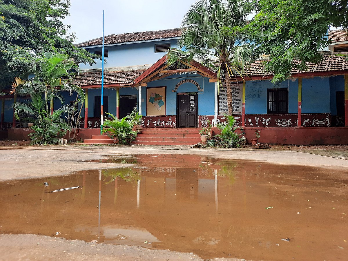 ಹಾವೇರಿ: ಸೋರುತಿಹುದು ಗಾಂಧೀಜಿ ಭೇಟಿ ನೀಡಿದ್ದ ಶತಮಾನದ ‘ಮುನ್ಸಿಪಲ್’ ಶಾಲೆ