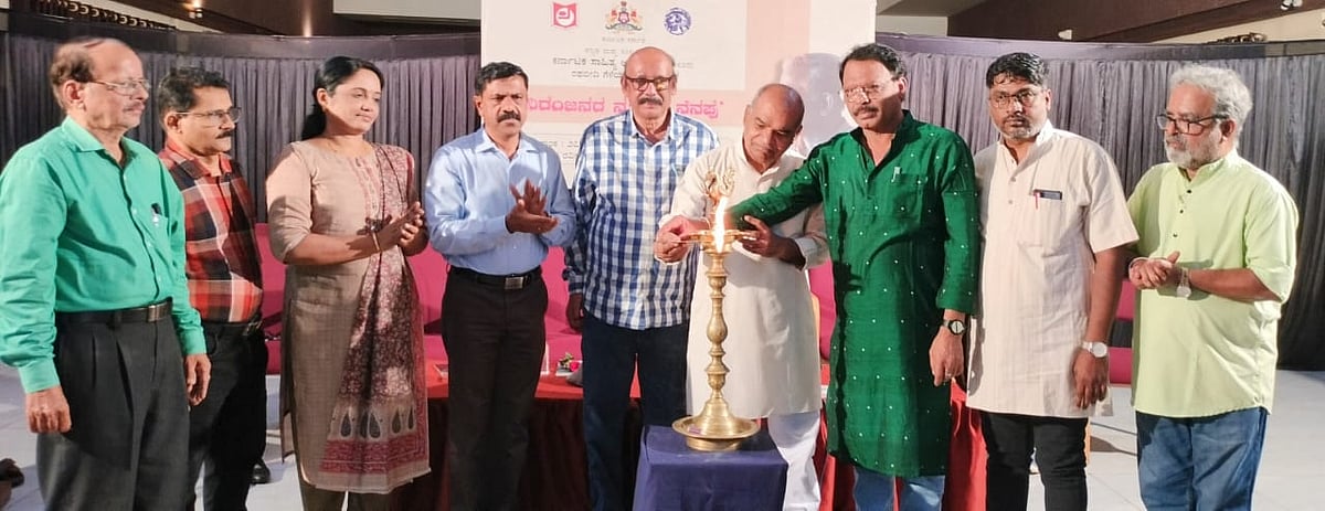 ಮಕ್ಕಳ ಮಿದುಳನ್ನು ಕೋಮುವಾದಿಗಳ ಕೈಗೆ ಕೊಡಬೇಡಿ: ಎಲ್‌.ಎನ್‌. ಮುಕುಂದರಾಜ್‌