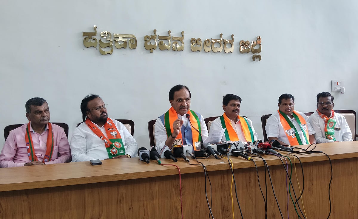 ರಾಜ್ಯದಲ್ಲಿ ರಸಗೊಬ್ಬರದ ಕೃತಕ ಅಭಾವ ಸೃಷ್ಟಿ: ಸರ್ಕಾರದ ವಿರುದ್ಧ ಖೂಬಾ ವಾಗ್ದಾಳಿ