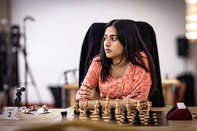 ದಿವ್ಯಾ ದೇಶಮುಖ್ ಭಾರತದ 88ನೇ ಗ್ರ್ಯಾಂಡ್ ಮಾಸ್ಟರ್ ಆಗಿ ಹೊರಹೊಮ್ಮಿದ್ದಾರೆ. 