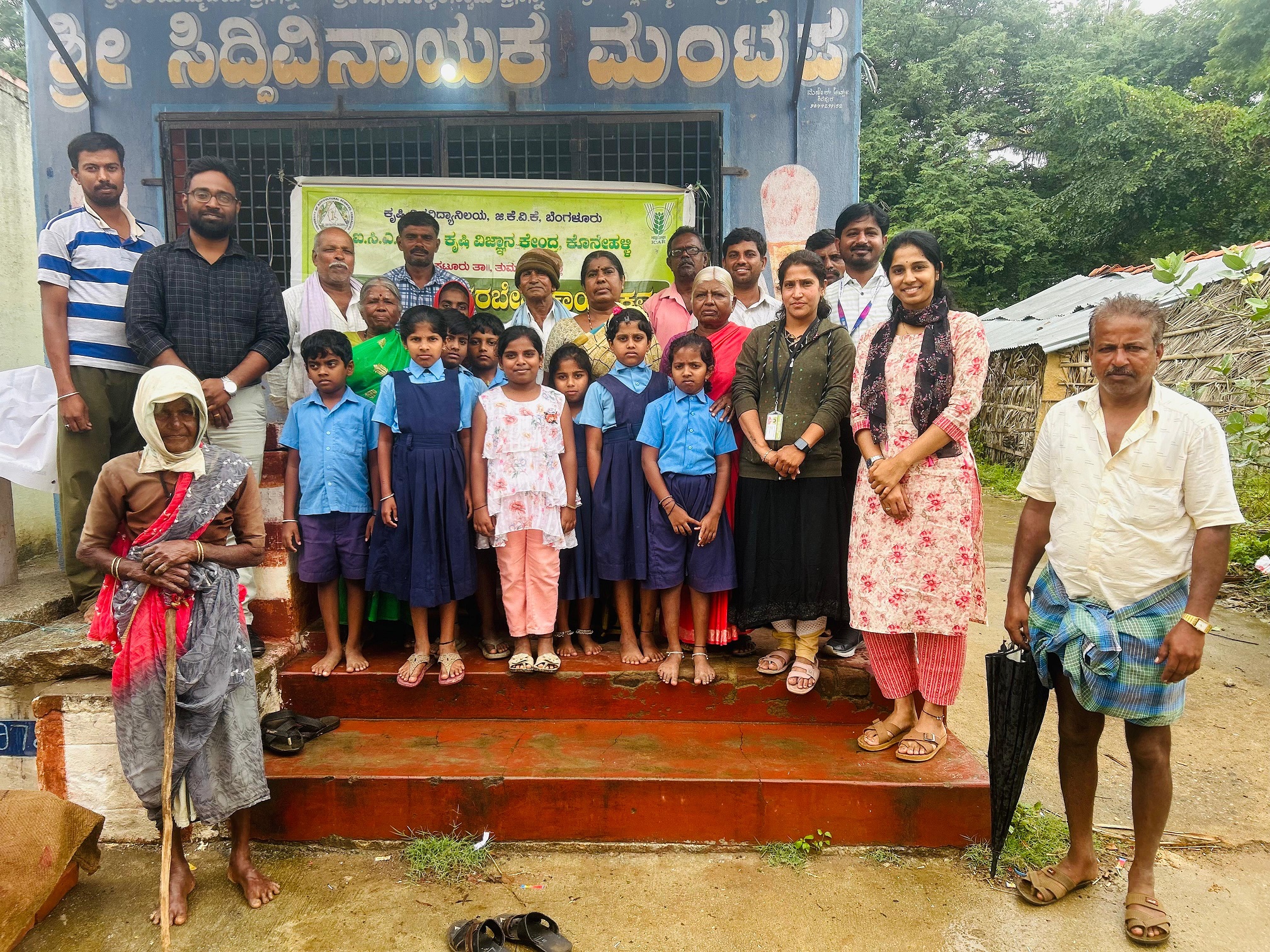ಶಿವಪುರದಲ್ಲಿ ಕೊನೇಹಳ್ಳಿ ಕೃಷಿ ವಿಜ್ಞಾನ ಕೇಂದ್ರದಿಂದ ‘ಶೂನ್ಯ ಶಕ್ತಿ ಶೀತಲ ಘಟಕ’ ತಂತ್ರಜ್ಞಾನದ ತರಬೇತಿ ನೀಡಲಾಯಿತು