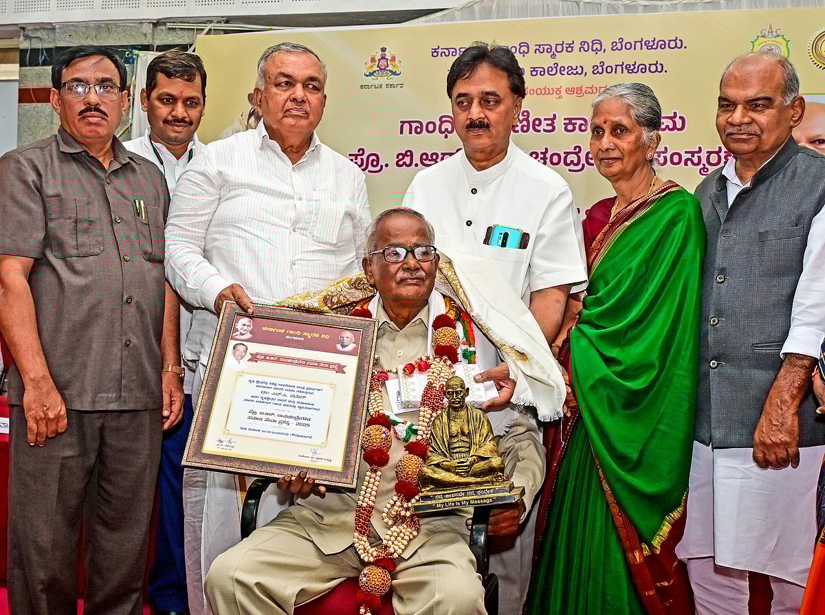 ವರ್ಣ ಹಿತ ಕಾಪಾಡುವ ಗುರುಕುಲ ಪದ್ಧತಿ ಬೇಕಾಗಿಲ್ಲ: ಎಸ್‌.ಜಿ. ಸಿದ್ದರಾಮಯ್ಯ