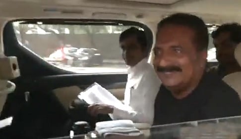 ಆನ್‌ಲೈನ್ ಬೆಟ್ಟಿಂಗ್ ಆ್ಯಪ್ ಪ್ರಕರಣ: ಇ.ಡಿ ವಿಚಾರಣೆಗೆ ಹಾಜರಾದ ನಟ ಪ್ರಕಾಶ್ ರಾಜ್