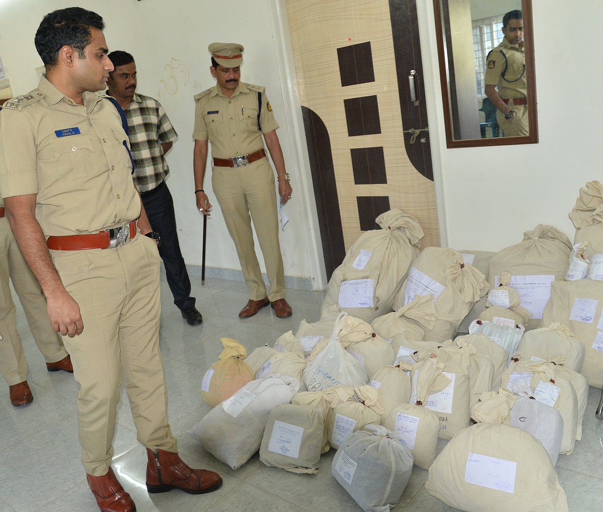 ಡ್ರಗ್ಸ್‌ ಜಾಲ; 7 ತಿಂಗಳಲ್ಲಿ 51 ಪೆಡ್ಲರ್‌,ವ್ಯಸನಿಗಳ ಹೆಡೆಮುರಿ ಕಟ್ಟಿದ ಪೊಲೀಸರು