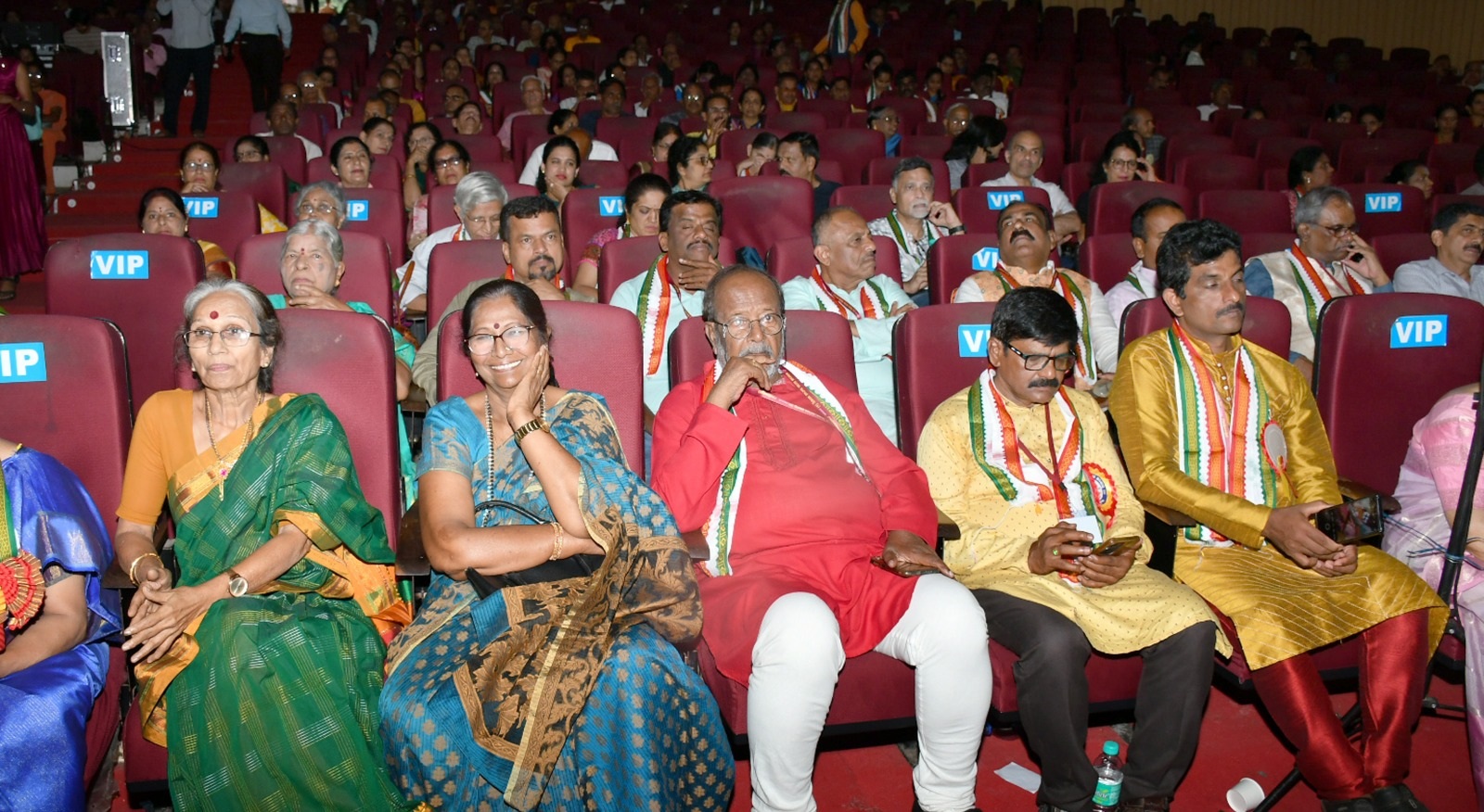 ಸಮ್ಮೇಳನದಲ್ಲಿ ಪಾಲ್ಗೊಂಡಿದ್ದವರು