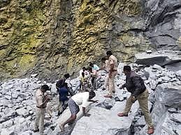 ಆಂಧ್ರಪ್ರದೇಶ | ಗ್ರಾನೈಟ್‌ ಕ್ವಾರಿಯಲ್ಲಿ ಬಂಡೆ ಕುಸಿತ; ಆರು ಮಂದಿ ಸಾವು