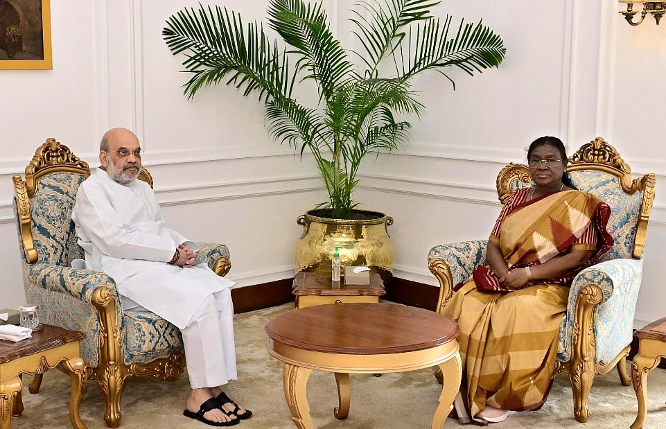 ಮೋದಿ ಭೇಟಿ ಬೆನ್ನಲ್ಲೇ ರಾಷ್ಟ್ರಪತಿ ದ್ರೌಪದಿ ಮರ್ಮು ಜತೆ ಅಮಿತ್ ಶಾ ಮಾತುಕತೆ