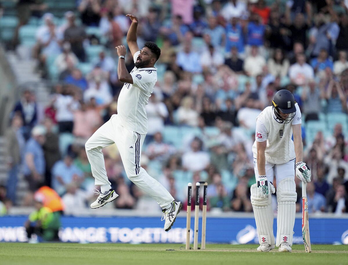 ಕೊನೆಯ ಎಸೆತದಲ್ಲಿ ವಿಕೆಟ್; ಕ್ರಾಲಿ ಬಲೆಗೆ ಬೀಳಿಸಿದ ಸಿರಾಜ್ ಮಾಸ್ಟರ್ ಪ್ಲ್ಯಾನ್