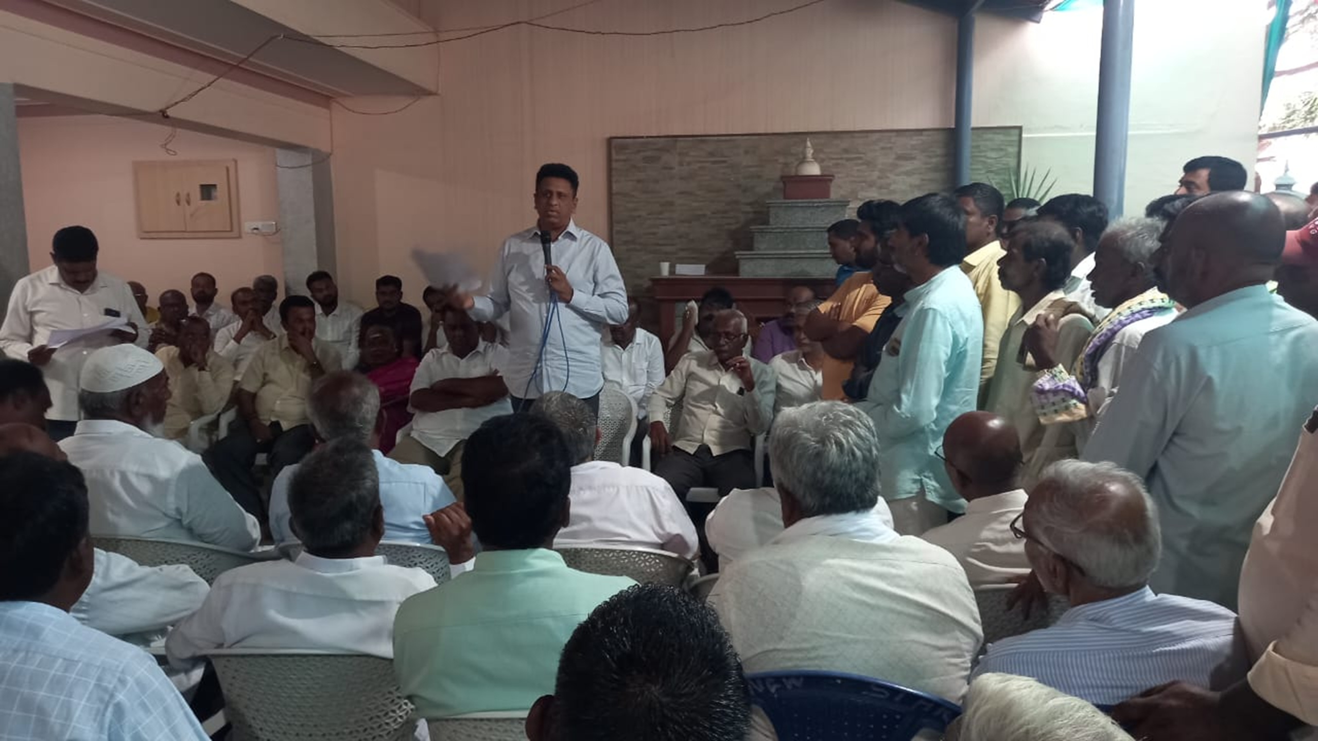 ಚಿಂತಾಮಣಿಯಲ್ಲಿ ಆಯೋಜಿಸಿದ್ದ ಕಾಂಗ್ರೆಸ್‌ ಪಕ್ಷದ ವಿವಿಧ ಘಟಕಗಳ ಪದಾಧಿಕಾರಿಗಳು ಹಾಗೂ ಮುಖಂಡರ ಸಭೆಯಲ್ಲಿ ಉನ್ನತ ಶಿಕ್ಷಣ ಸಚಿವ ಡಾ.ಎಂ.ಸಿ.ಸುಧಾಕರ್‌ ಮಾತನಾಡಿದರು.
