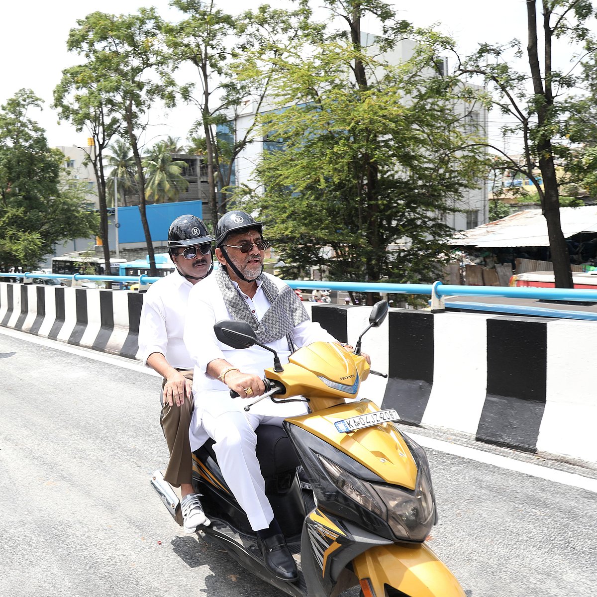 ನಮ್ಮ ಮೆಟ್ರೊ ಹಳದಿ ಮಾರ್ಗ: ಪ್ರಧಾನಿಗೆ ಆಹ್ವಾನ ನೀಡಿದ್ದು ನಾವೇ- ಡಿಕೆಶಿ