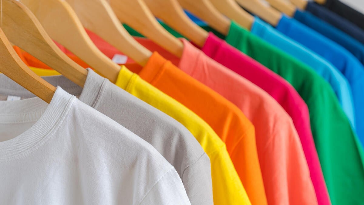 ಒಗೆದ ನಂತರ ಕೆಲ ಬಟ್ಟೆಗಳು ಕುಗ್ಗುವುದೇಕೆ..? ಹೀಗಾಗಬಾರದೆಂದರೆ ಇಲ್ಲಿದೆ ಸರಳ ಉಪಾಯ