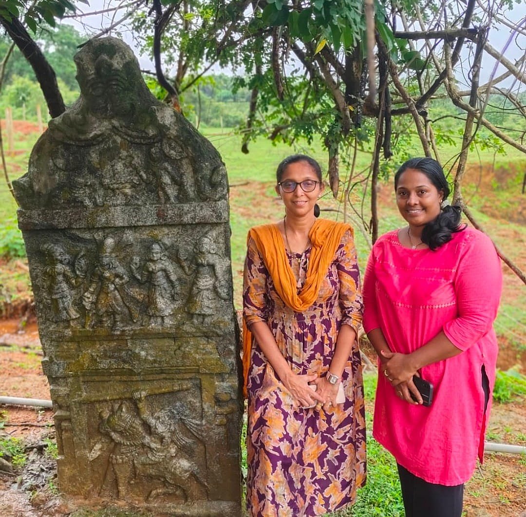 ಕುಂದಾಪುರ: ಹೊನ್ನೆಯ ಕಂಬಳಿ ಅರಸರ ವೀರಮಹಾಸತಿಯರ ಶಾಸನ ಪತ್ತೆ