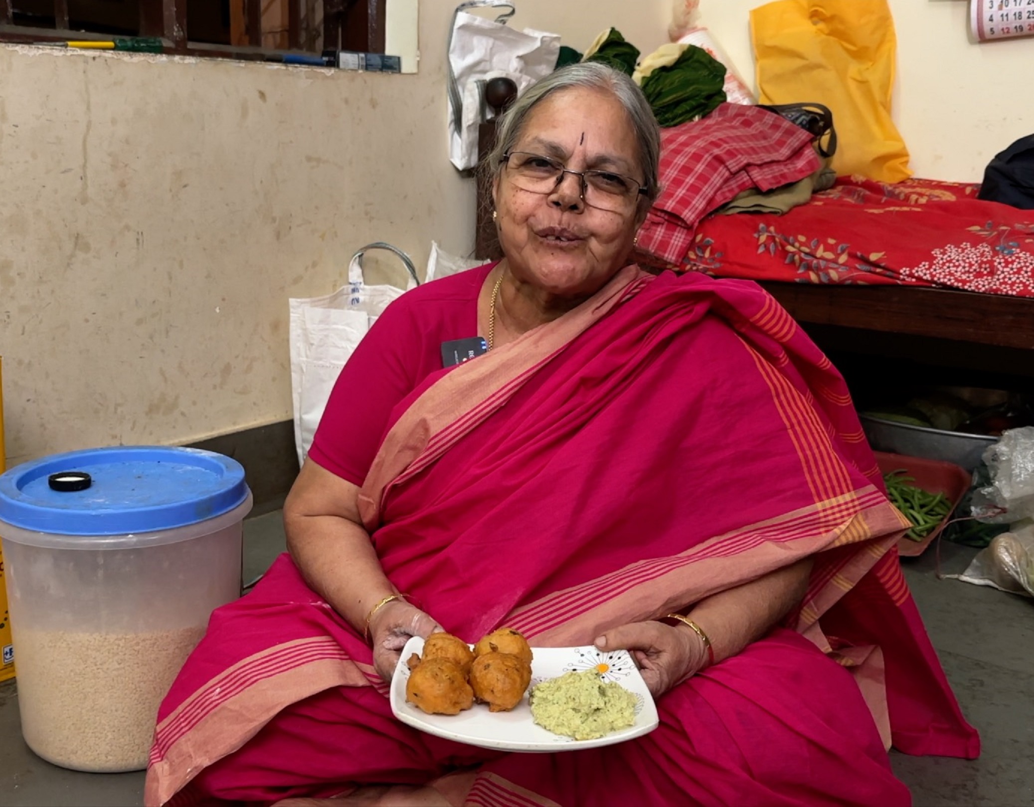 ಮಂಗಳೂರು ಬಜ್ಜಿಯೊಂದಿಗೆ ಅಹಲ್ಯಾ ಬಾಯಿ